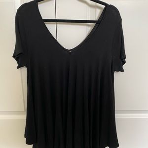 Eri + Ali black flowy top